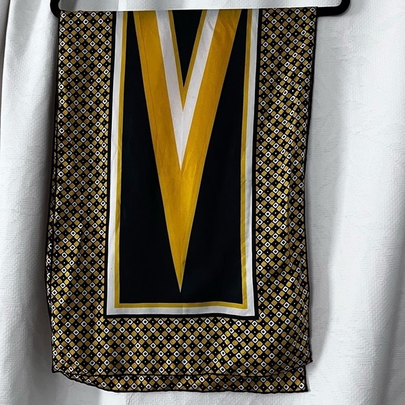Vintage Sally Gee 100% Silk Made in Japan Scarf in Yellow Black and White - Picture 8 of 9